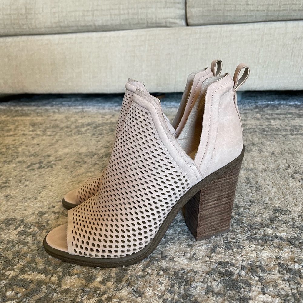 Vince Camuto booties